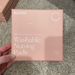 BLANQI washable nursing pads